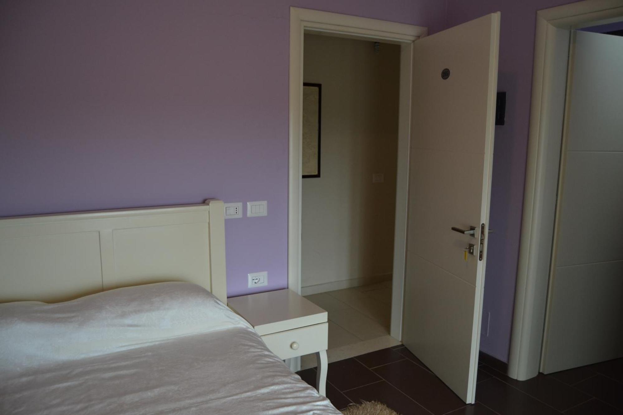 Kodra E Godenve Hotel Vile-Ballaj Buitenkant foto