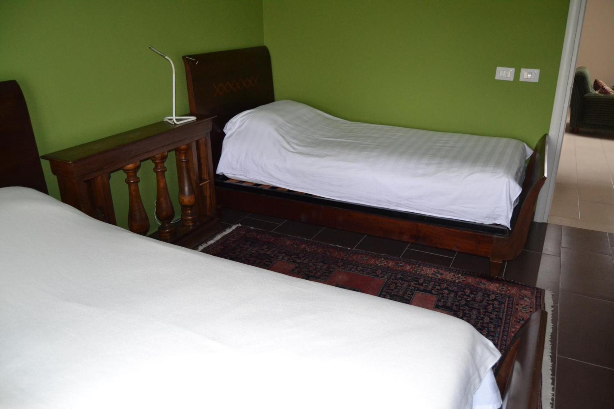 Kodra E Godenve Hotel Vile-Ballaj Buitenkant foto