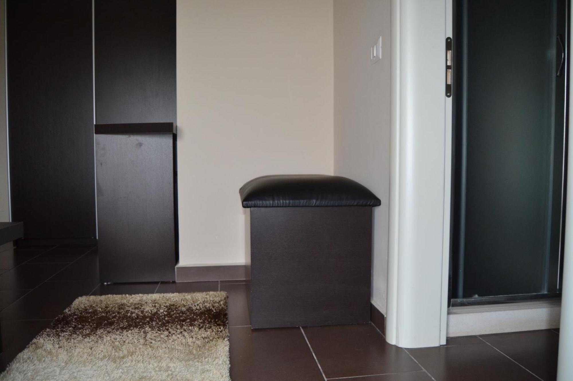 Kodra E Godenve Hotel Vile-Ballaj Kamer foto